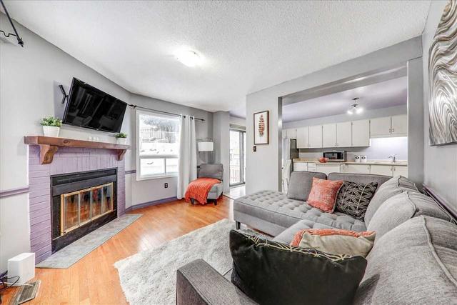 10 Adams Dr, House detached with 3 bedrooms, 4 bathrooms and 6 parking in Ajax ON | Image 4