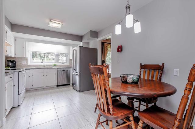 2122 Agincourt Cres, House detached with 4 bedrooms, 3 bathrooms and 6 parking in Burlington ON | Image 8