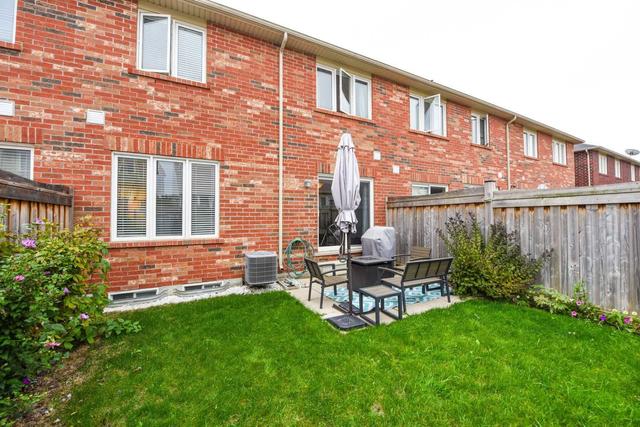 220 Woodley Cres, House attached with 3 bedrooms, 2 bathrooms and 3 parking in Milton ON | Image 32