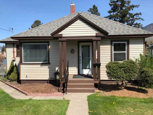 1084 Nicola St, House detached with 2 bedrooms, 2 bathrooms and 3 parking in Kamloops BC | Image 1