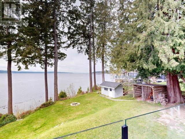 8535 Fern Road, House detached with 4 bedrooms, 3 bathrooms and null parking in Powell River B BC | Image 28