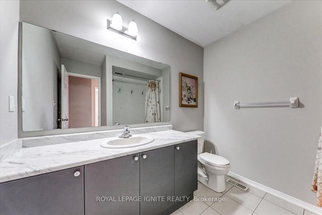 172 Nearna Dr, House detached with 4 bedrooms, 3 bathrooms and 2 parking in Oshawa ON | Image 15