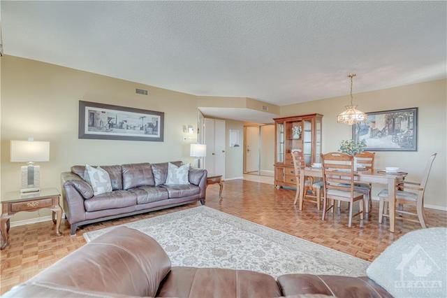 601 - 1705 Playfair Drive, Condo with 2 bedrooms, 2 bathrooms and 1 parking in Ottawa ON | Image 12