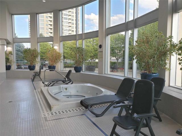 1901 - 17 Barberry Pl, Condo with 1 bedrooms, 2 bathrooms and 1 parking in Toronto ON | Image 19