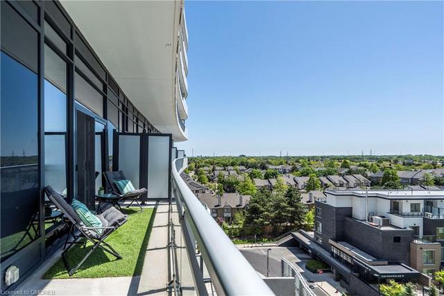 512 - 2520 Eglinton Avenue W, House attached with 2 bedrooms, 1 bathrooms and 1 parking in Mississauga ON | Image 21