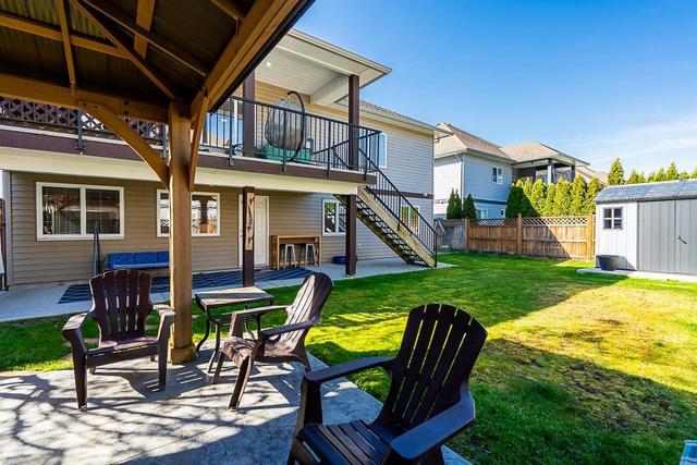 32593 Carter Avenue, House detached with 5 bedrooms, 4 bathrooms and 6 parking in Mission BC | Image 32