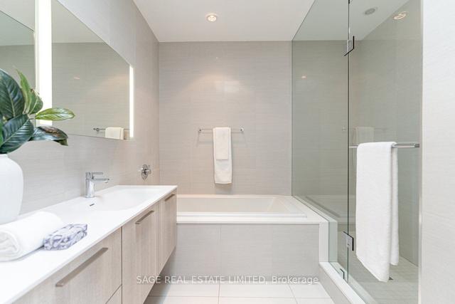 354a Harbord St, House attached with 3 bedrooms, 3 bathrooms and 1 parking in Toronto ON | Image 11