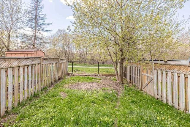 94 Pickett Cres, House attached with 3 bedrooms, 2 bathrooms and 3 parking in Barrie ON | Image 22