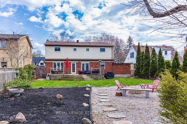 897 Melton Dr, House detached with 3 bedrooms, 3 bathrooms and 5 parking in Mississauga ON | Image 29