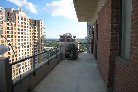 uph02 - 28 Byng Ave, Condo with 2 bedrooms, 2 bathrooms and 2 parking in Toronto ON | Image 6