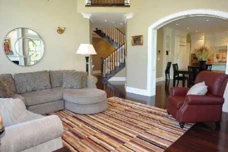 92 Hill Cres, House detached with 4 bedrooms, 5 bathrooms and 4 parking in Toronto ON | Image 7