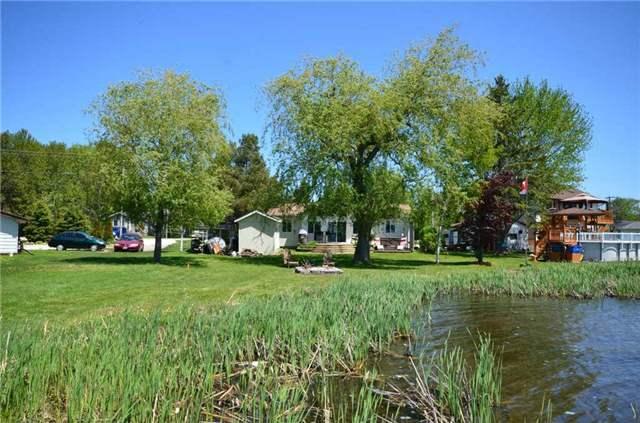 5690 Penetanguishene Rd, House detached with 2 bedrooms, 1 bathrooms and 2 parking in Springwater ON | Image 5