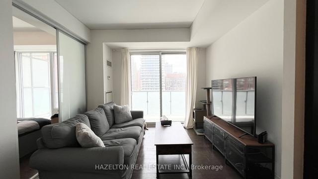 1003 - 1080 Bay St, Condo with 1 bedrooms, 1 bathrooms and 0 parking in Toronto ON | Image 6