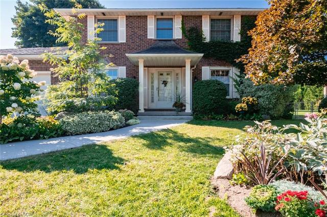 Beautiful brick two storey home | Image 12