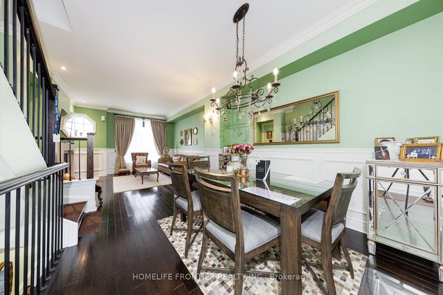 43 Lobo Mews, House attached with 3 bedrooms, 3 bathrooms and 2 parking in Toronto ON | Image 17