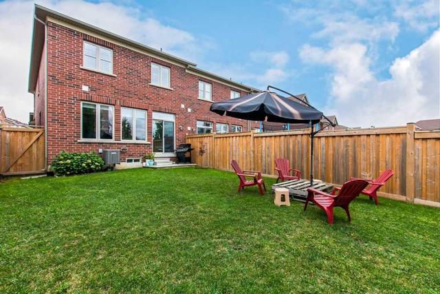 73 Hanson Cres, House attached with 3 bedrooms, 4 bathrooms and 1 parking in Milton ON | Image 20