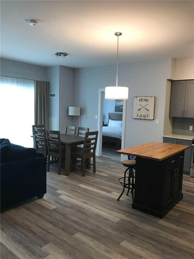 420 - 25 Pen Lake Point Rd, Condo with 2 bedrooms, 2 bathrooms and 1 parking in Huntsville ON | Image 1