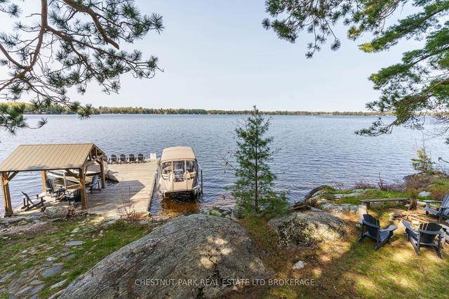 99 Bala Park Island, House detached with 4 bedrooms, 2 bathrooms and 1 parking in Muskoka Lakes ON | Image 37