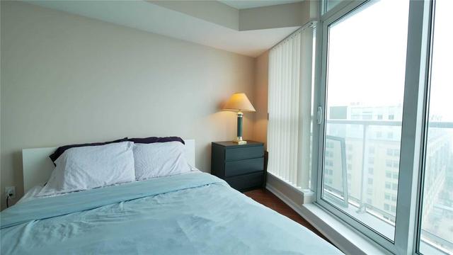 1408 - 208 Queens Quay W, Condo with 1 bedrooms, 1 bathrooms and null parking in Toronto ON | Image 8