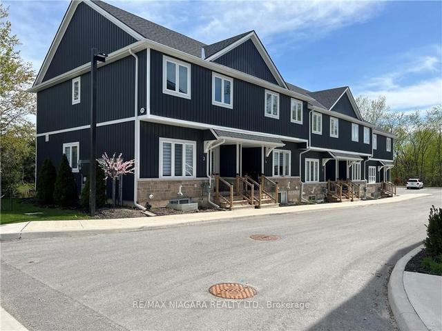 4 - 8196 Mcleod Rd, Townhouse with 2 bedrooms, 3 bathrooms and 1 parking in Niagara Falls ON | Image 26