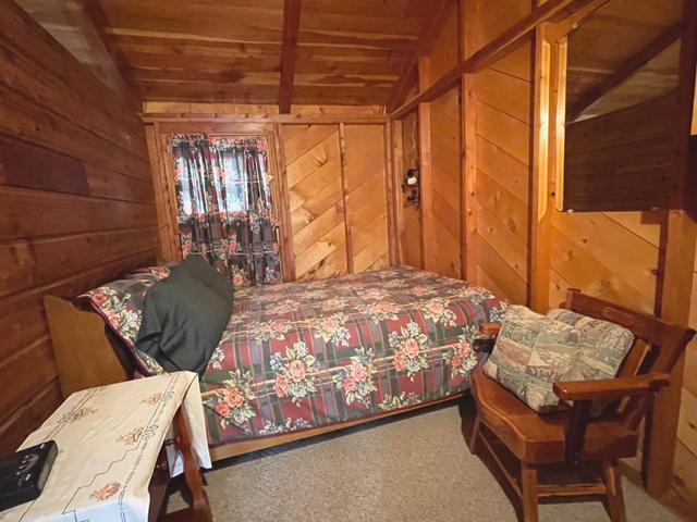 6639 Rosen Lake Rd, House detached with 3 bedrooms, 1 bathrooms and null parking in East Kootenay B BC | Image 21