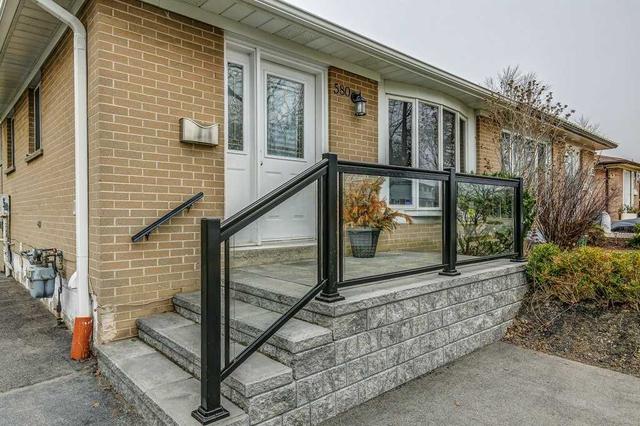 unit 2 - 580 Tedwyn Dr, House semidetached with 2 bedrooms, 1 bathrooms and 2 parking in Mississauga ON | Image 23