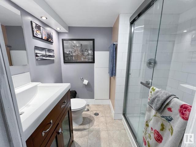17923 87a Av Nw, House detached with 5 bedrooms, 3 bathrooms and null parking in Edmonton AB | Image 26