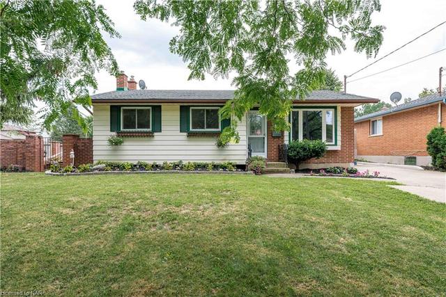 37 Cindy Drive, House detached with 3 bedrooms, 2 bathrooms and 4 parking in St. Catharines ON | Image 33