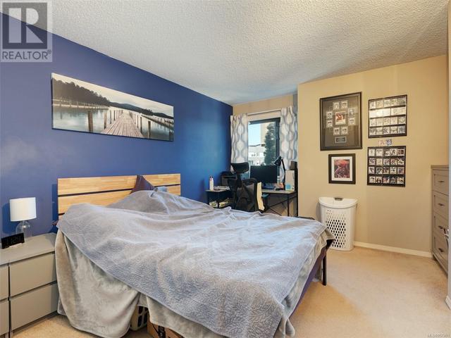 1006 - 1630 Quadra St, Condo with 1 bedrooms, 1 bathrooms and null parking in Victoria BC | Image 4
