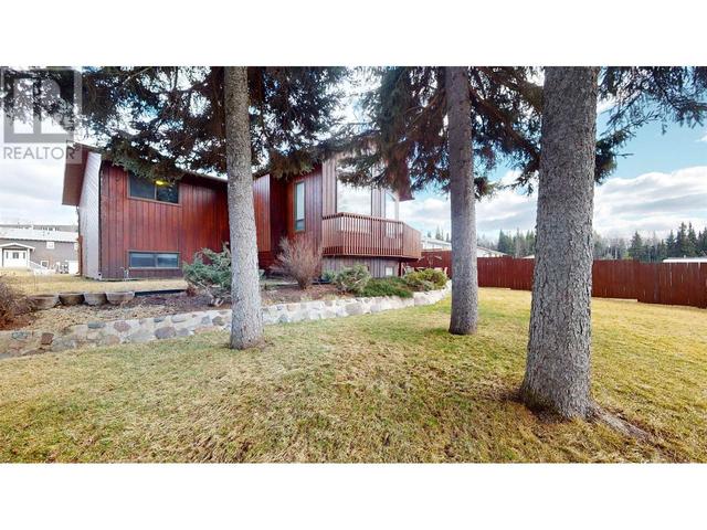 1975 Sullivan Way, House detached with 4 bedrooms, 3 bathrooms and null parking in Houston BC | Image 37