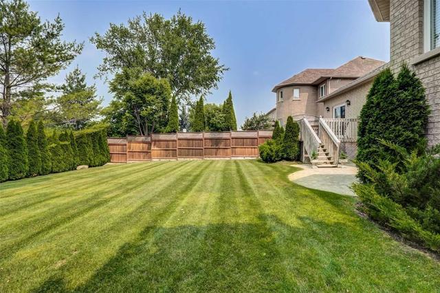 638 Foxcroft Blvd, House detached with 3 bedrooms, 3 bathrooms and 6 parking in Newmarket ON | Image 22