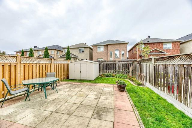 3655 Bala Dr, House semidetached with 4 bedrooms, 3 bathrooms and 3 parking in Mississauga ON | Image 9