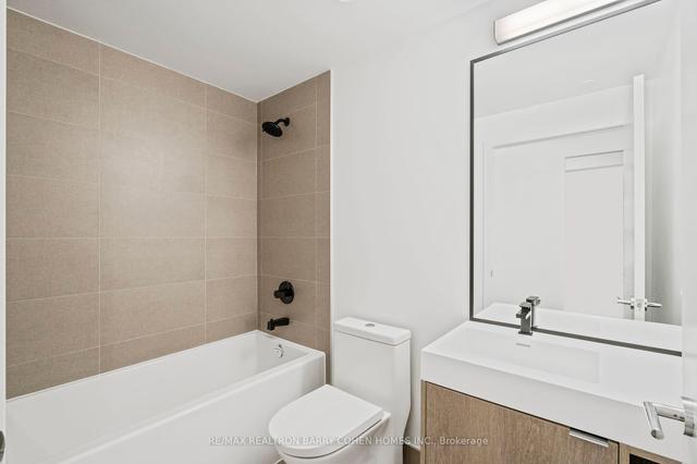 212 - 250 Lawrence Ave W, Condo with 2 bedrooms, 2 bathrooms and 1 parking in Toronto ON | Image 16