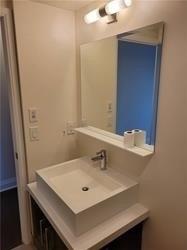 1008 - 1080 Bay St, Condo with 1 bedrooms, 1 bathrooms and 0 parking in Toronto ON | Image 13