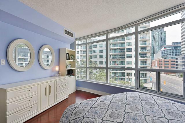 509 - 550 Queens Quay W, Condo with 2 bedrooms, 2 bathrooms and 1 parking in Toronto ON | Image 13