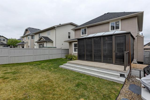 78 Cresthaven View Sw, House detached with 4 bedrooms, 3 bathrooms and 4 parking in Calgary AB | Image 31
