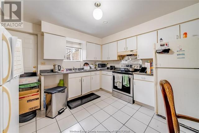 1552 - 1554 Curry Avenue, House other with 0 bedrooms, 0 bathrooms and null parking in Windsor ON | Image 3