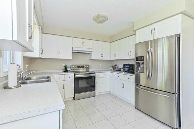 18 Mccann St, House attached with 3 bedrooms, 3 bathrooms and 2 parking in Guelph ON | Image 14