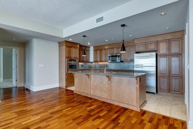 2308 - 920 5 Avenue Sw, Condo with 3 bedrooms, 2 bathrooms and 2 parking in Calgary AB | Image 23