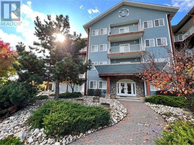b304 - 1118 Riverside Avenue, Condo with 2 bedrooms, 2 bathrooms and 2 parking in Sicamous BC | Image 7