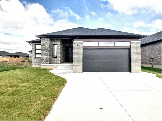 6485 Crown Grant Rd, House detached with 3 bedrooms, 2 bathrooms and 6 parking in London ON | Image 1