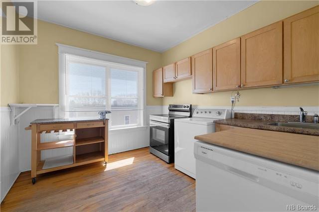 12 - 14 Brunswick Place, House detached with 6 bedrooms, 2 bathrooms and null parking in Saint John NB | Image 14