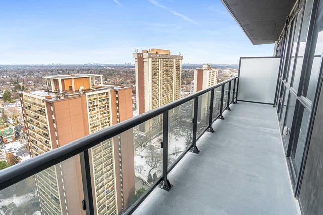 2301 - 101 Erskine Ave, Condo with 1 bedrooms, 1 bathrooms and 0 parking in Toronto ON | Image 19