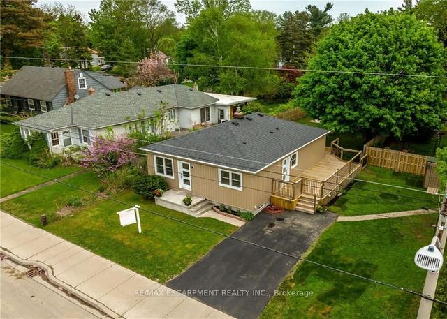 828 Main St, House detached with 3 bedrooms, 2 bathrooms and 2 parking in Norfolk County ON | Image 23