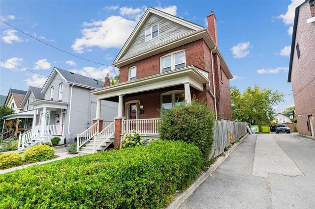 334 Charlton Ave W, House detached with 4 bedrooms, 3 bathrooms and 3 parking in Hamilton ON | Image 23