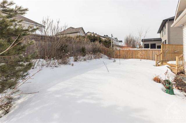 840 Rockson Crescent, House detached with 3 bedrooms, 3 bathrooms and 4 parking in Ottawa ON | Image 2