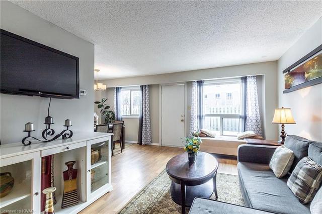 114 - 277 Pioneer Drive, House attached with 4 bedrooms, 2 bathrooms and 3 parking in Kitchener ON | Image 5