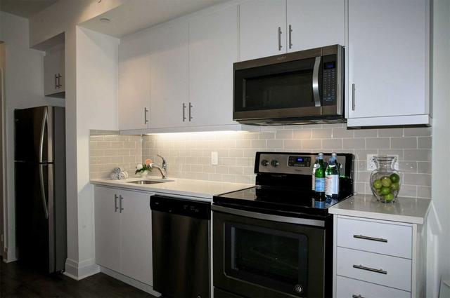 1011 - 17 Zorra St, Condo with 1 bedrooms, 2 bathrooms and 1 parking in Toronto ON | Image 28