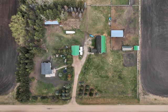 263072 Township Road 460, House detached with 5 bedrooms, 1 bathrooms and null parking in Wetaskiwin County No. 10 AB | Image 40