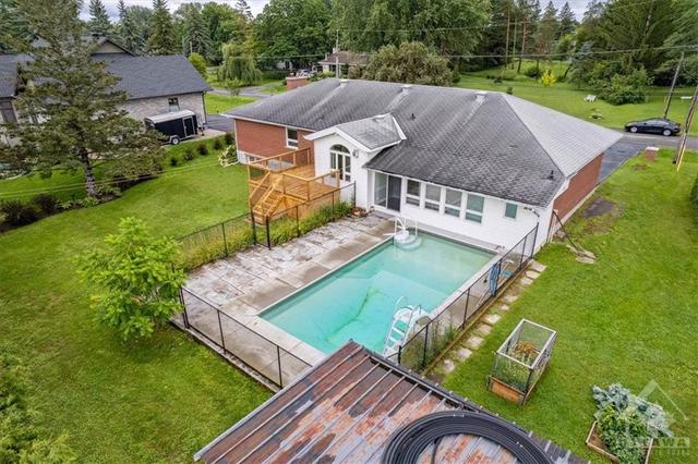 1099 Island View Drive, House detached with 3 bedrooms, 3 bathrooms and 6 parking in Ottawa ON | Image 26